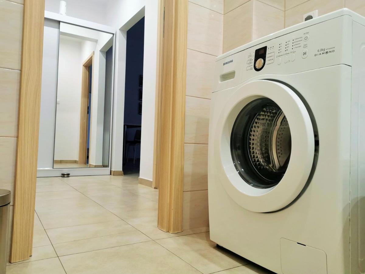 Apartament Seven Legnica Exteriör bild